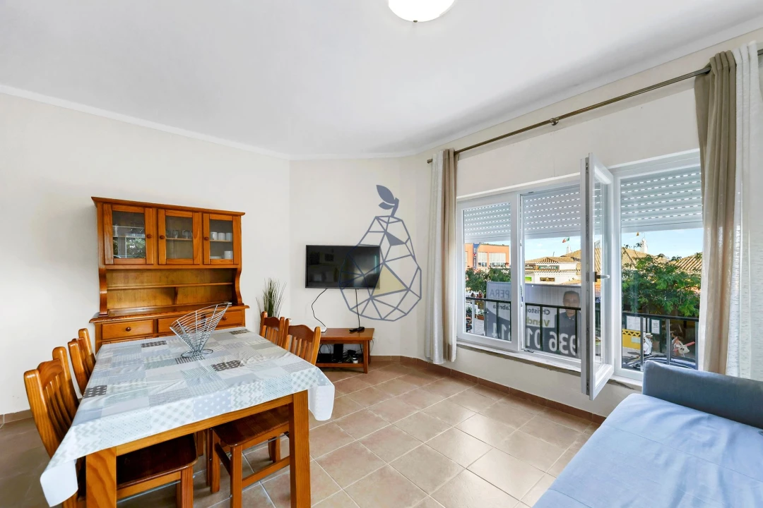 Apartamento T1 para Venda em Portimão Foto 1