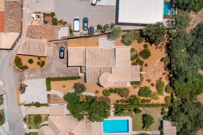 Moradia T4 para Venda em Loule (São Clemente)