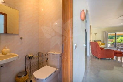 Moradia T4 para Venda em Loule (São Clemente)