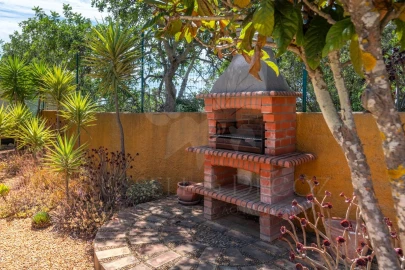 Moradia T4 para Venda em Loule (São Clemente)