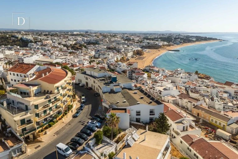 Apartamento T2 para Venda em Albufeira e Olhos de Água Foto 5