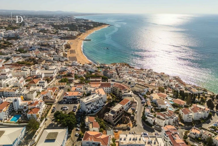 Apartamento T2 para Venda em Albufeira e Olhos de Água Foto 27