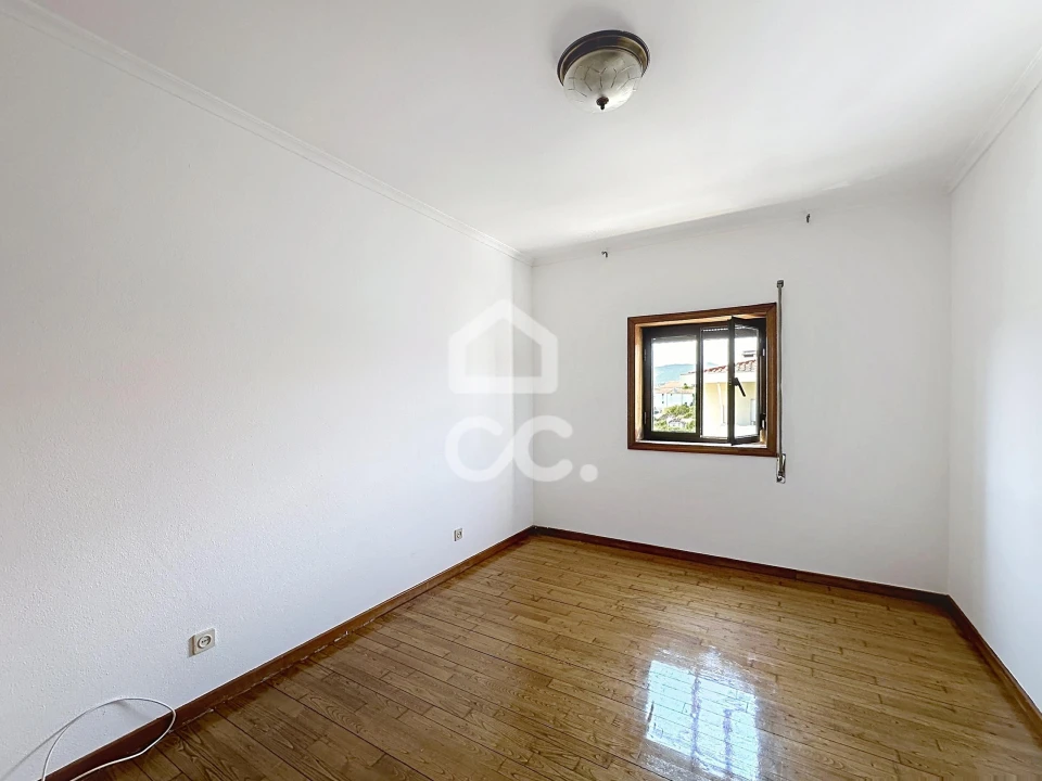 Apartamento T2 para Venda em Santa Maria Maior Foto 6