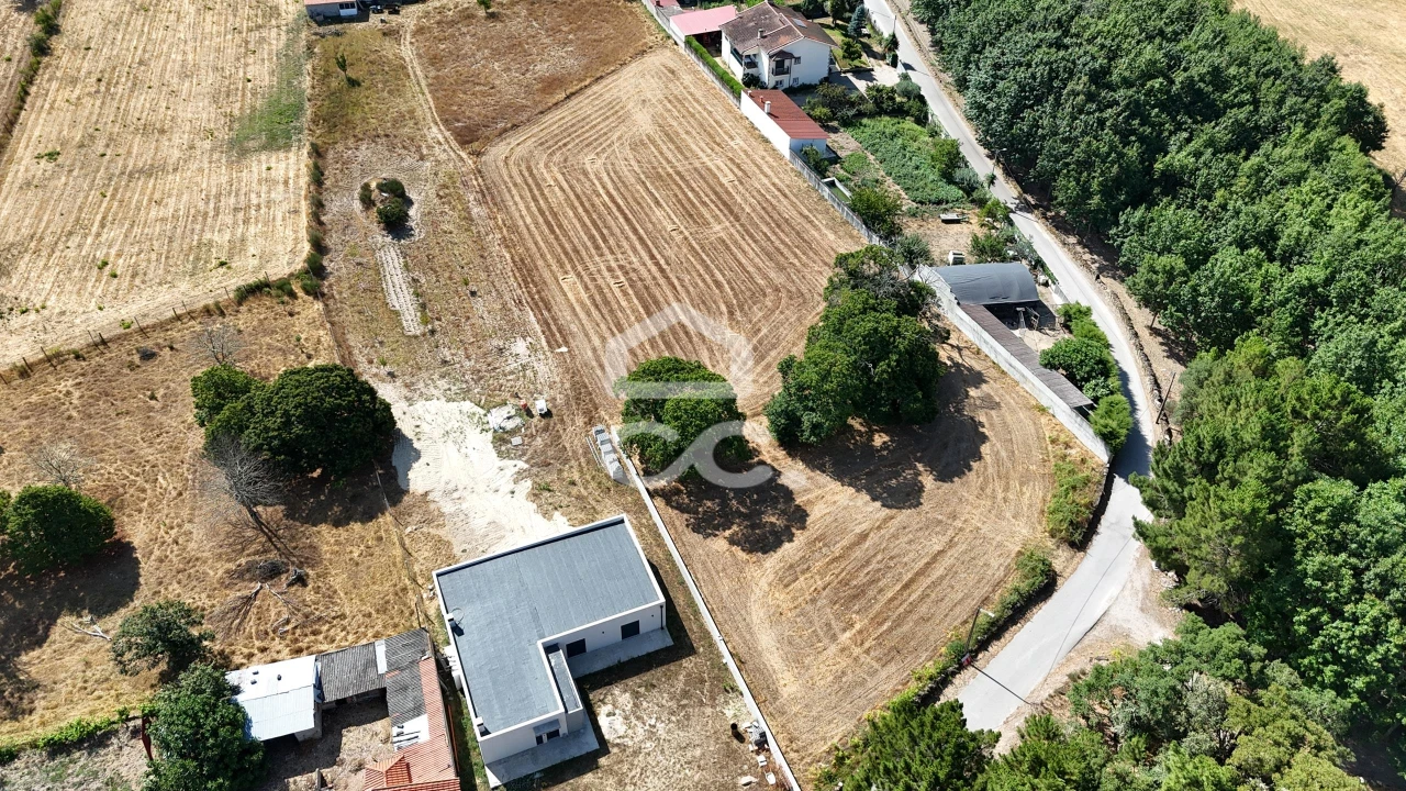 Terreno para Venda em Redondelo Foto 15