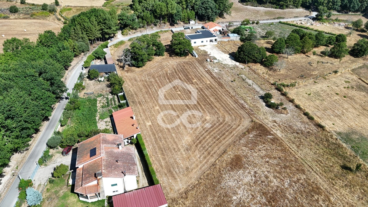 Terreno para Venda em Redondelo Foto 4