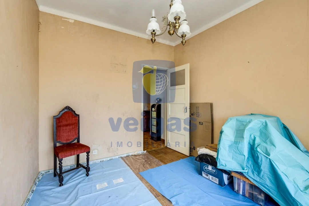 Apartamento T2 para Venda em Camarate, Unhos e Apelação Foto 16