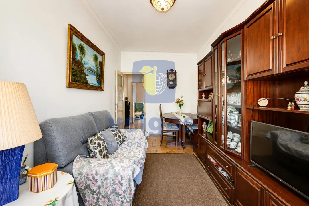 Apartamento T2 para Venda em Camarate, Unhos e Apelação Foto 11