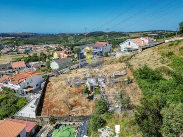 Terreno para Venda em Agualva e Mira-Sintra
