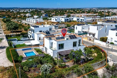 Moradia T4 para Venda em Tavira (Santa Maria e Santiago)