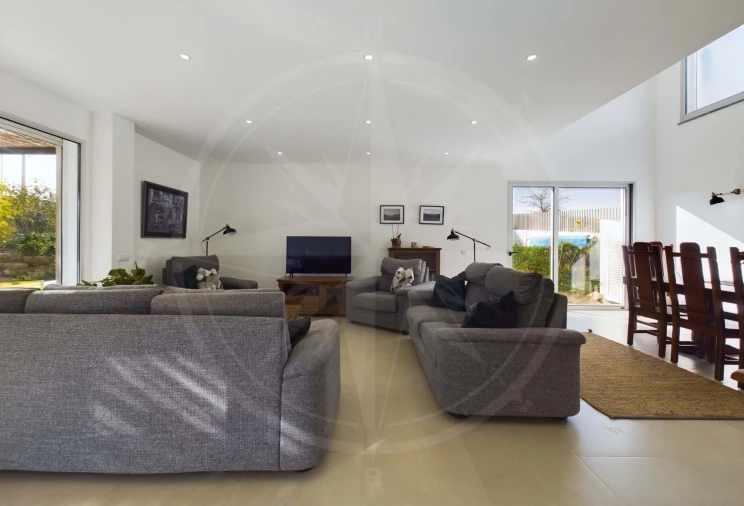 Moradia T4 para Venda em Tavira (Santa Maria e Santiago) Foto 7