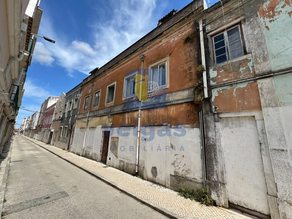 Prédio para Venda em Caldas da Rainha - Santo Onofre e Serra do Bouro Foto 4