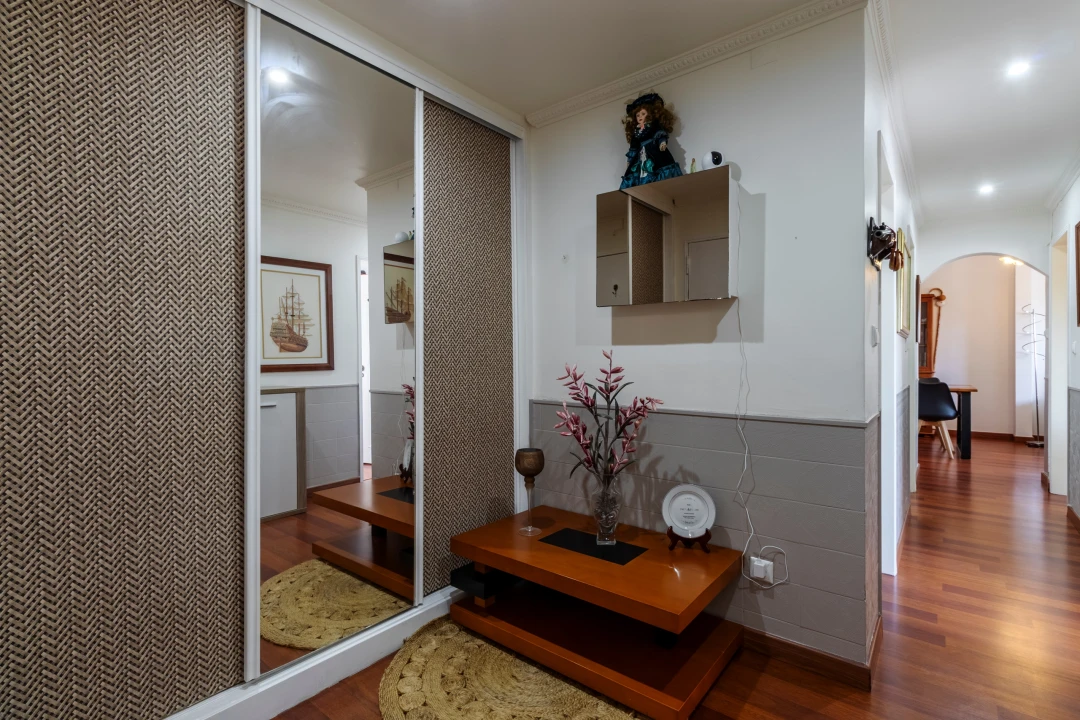 Apartamento T3 para Venda em Agualva e Mira-Sintra Foto 33