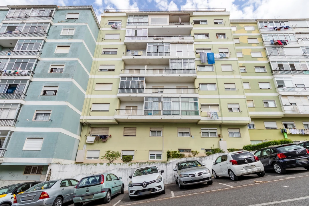 Apartamento T3 para Venda em Agualva e Mira-Sintra Foto 39