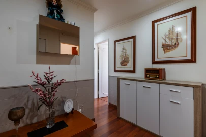 Apartamento T3 para Venda em Agualva e Mira-Sintra
