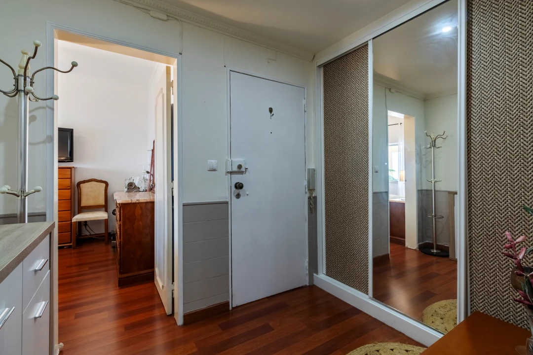Apartamento T3 para Venda em Agualva e Mira-Sintra Foto 32