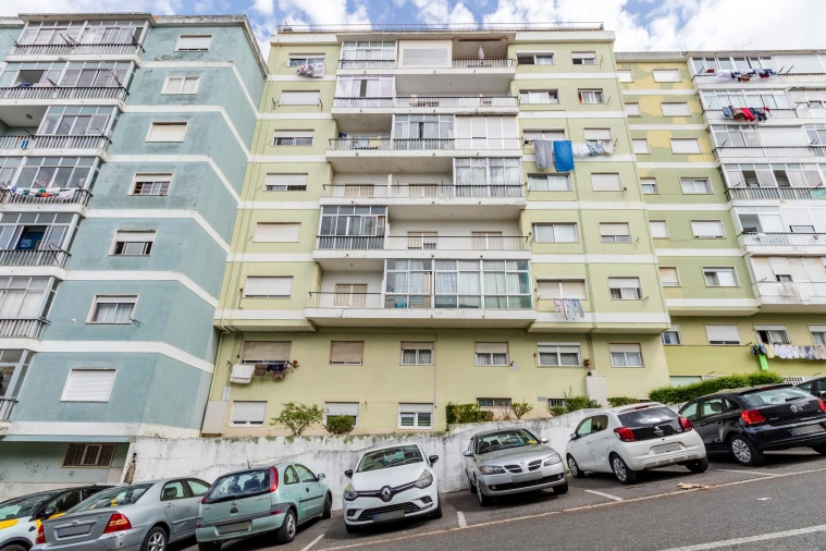 Apartamento T3 para Venda em Agualva e Mira-Sintra Foto 39