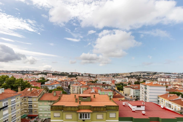 Apartamento T3 para Venda em Agualva e Mira-Sintra Foto 19