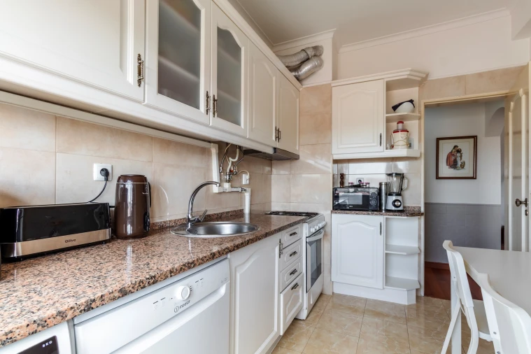 Apartamento T3 para Venda em Agualva e Mira-Sintra Foto 13