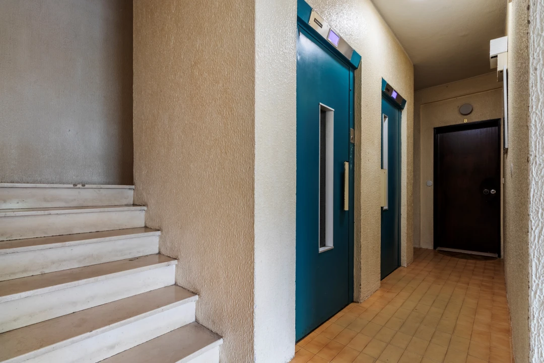 Apartamento T3 para Venda em Agualva e Mira-Sintra Foto 37