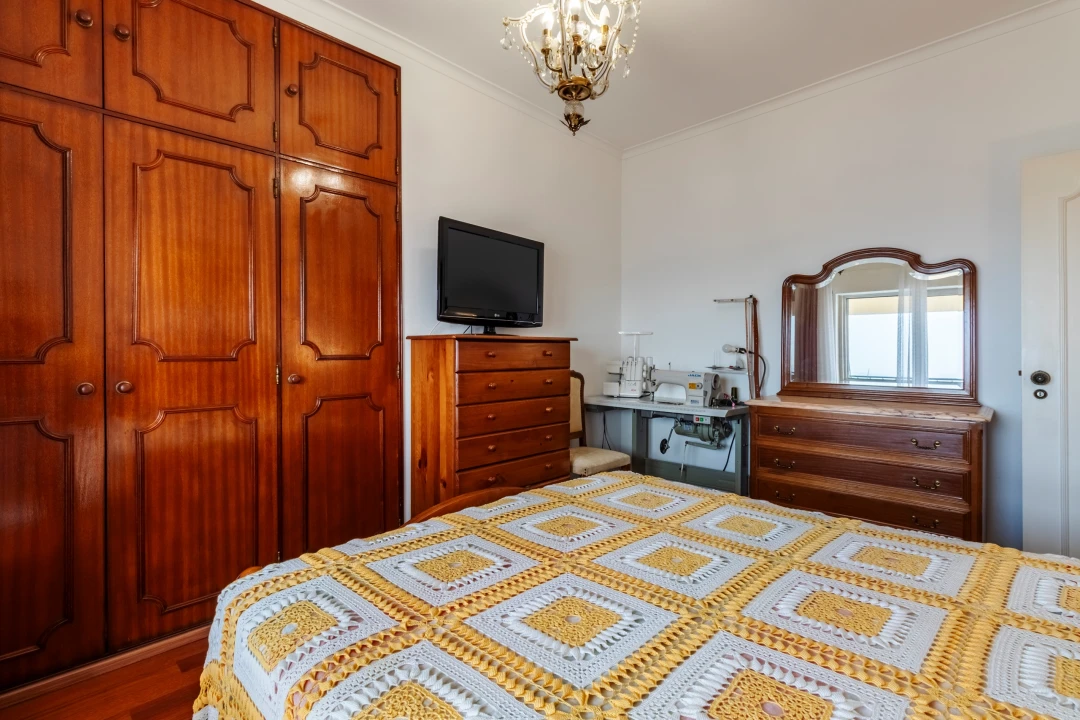 Apartamento T3 para Venda em Agualva e Mira-Sintra Foto 22