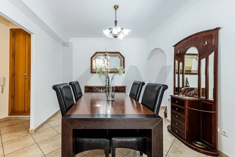 Apartamento T3 para Venda em Vila Real de Santo Antonio Foto 3