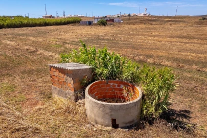 Terreno para Venda em Vila do Bispo e Raposeira