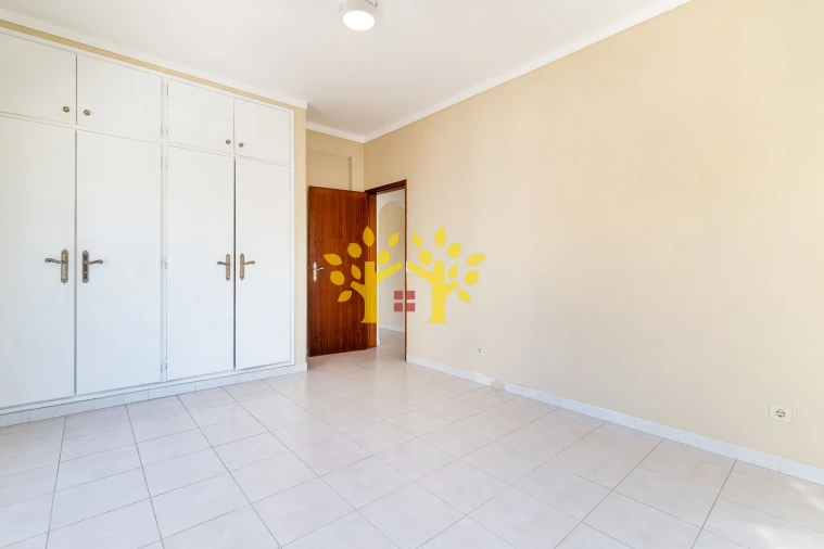 Apartamento T2 para Venda em Tavira (Santa Maria e Santiago) Foto 15