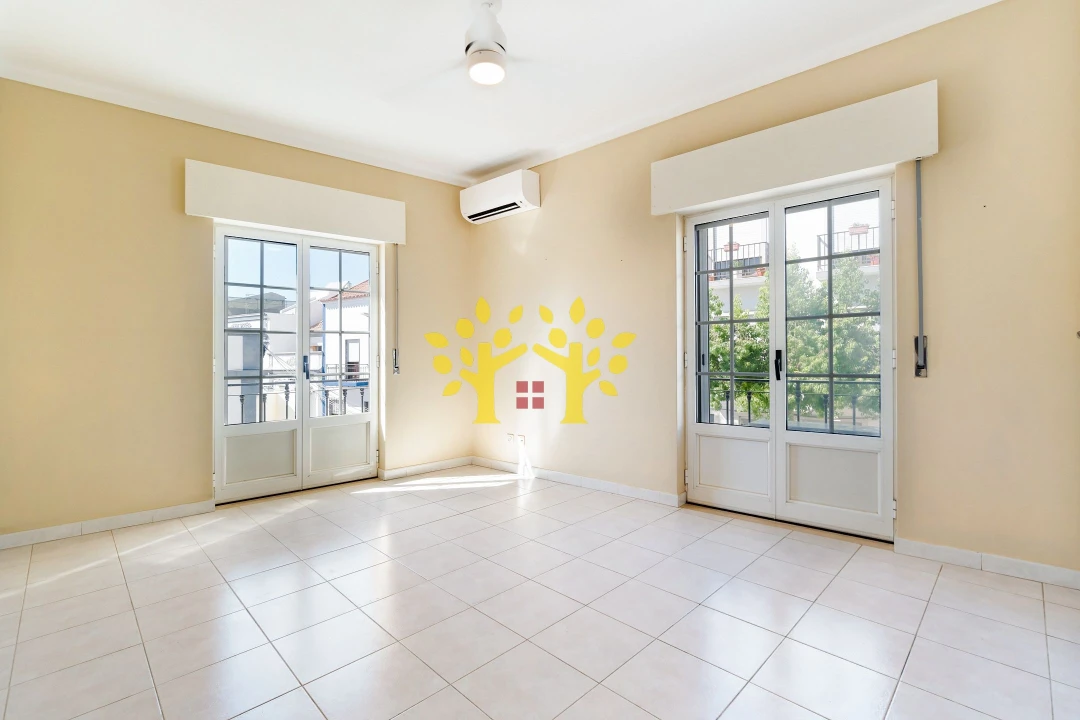 Apartamento T2 para Venda em Tavira (Santa Maria e Santiago) Foto 16