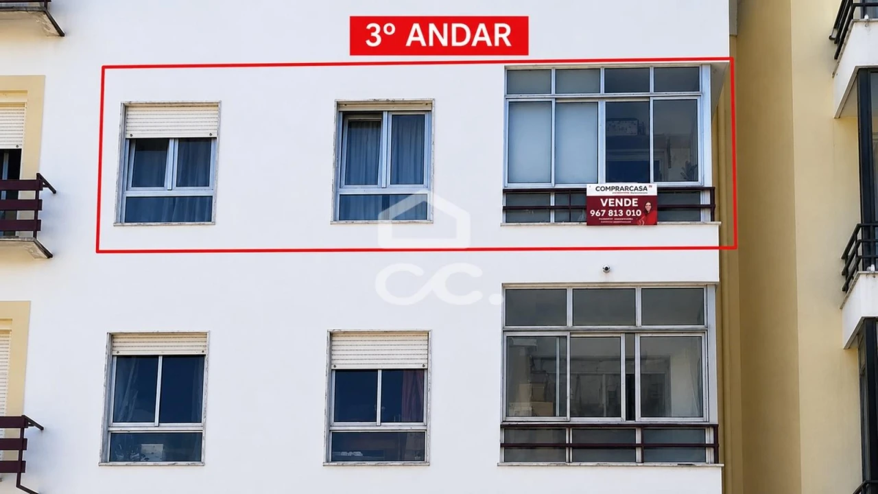 Apartamento T3 para Venda em Agualva e Mira-Sintra Foto 35