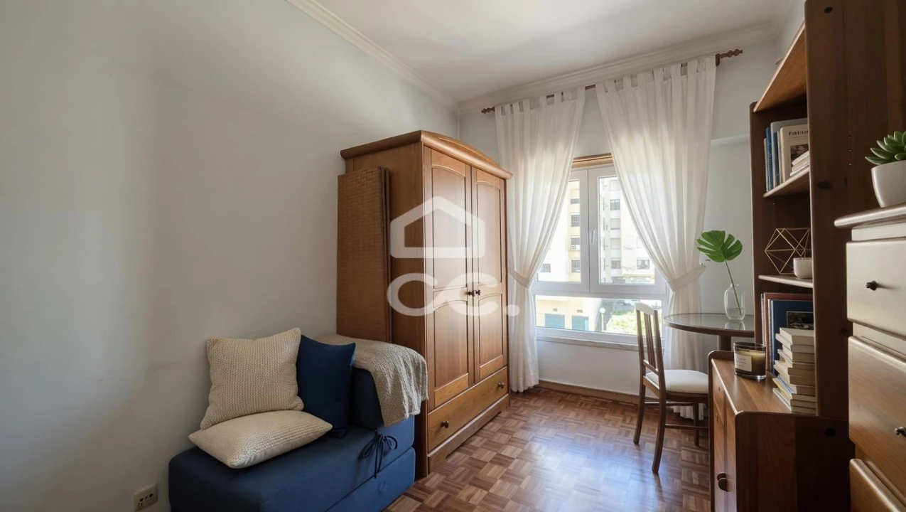 Apartamento T3 para Venda em Agualva e Mira-Sintra Foto 12