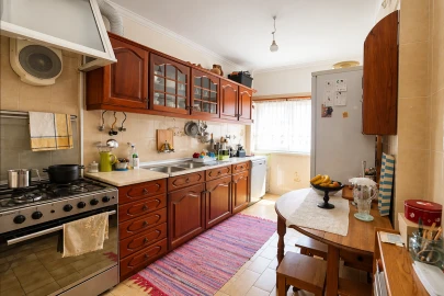 Apartamento T3 para Venda em Agualva e Mira-Sintra