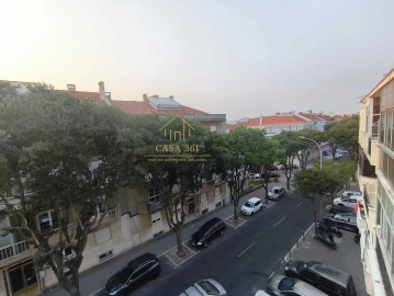 Apartamento T2 para Venda em Águas Livres