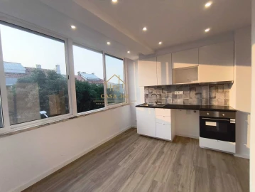 Apartamento T2 para Venda em Águas Livres