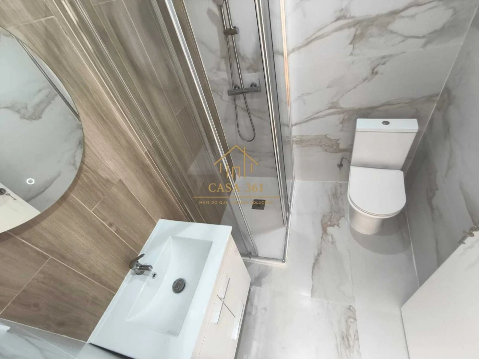 Apartamento T2 para Venda em Águas Livres Foto 15