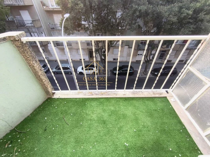 Apartamento T2 para Venda em Águas Livres Foto 14