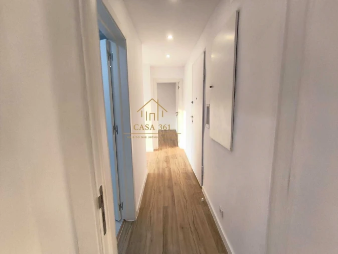 Apartamento T2 para Venda em Águas Livres Foto 8