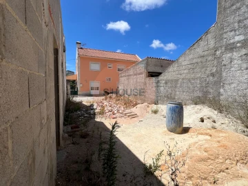 Moradia para Venda em Vermelha