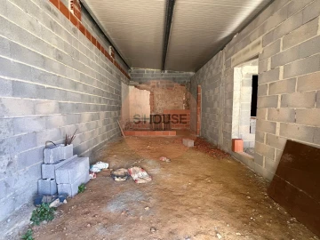 Moradia para Venda em Vermelha