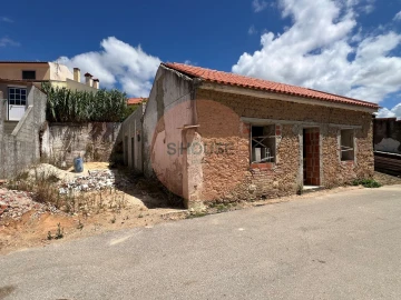 Moradia para Venda em Vermelha
