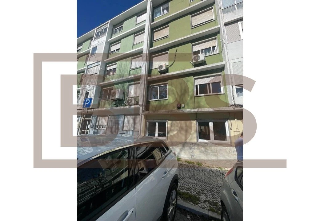 Apartamento T2 para Venda em Benfica Foto 34