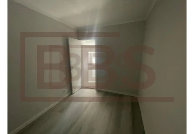 Apartamento T2 para Venda em Benfica