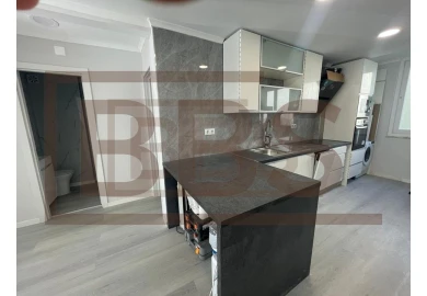 Apartamento T2 para Venda em Benfica