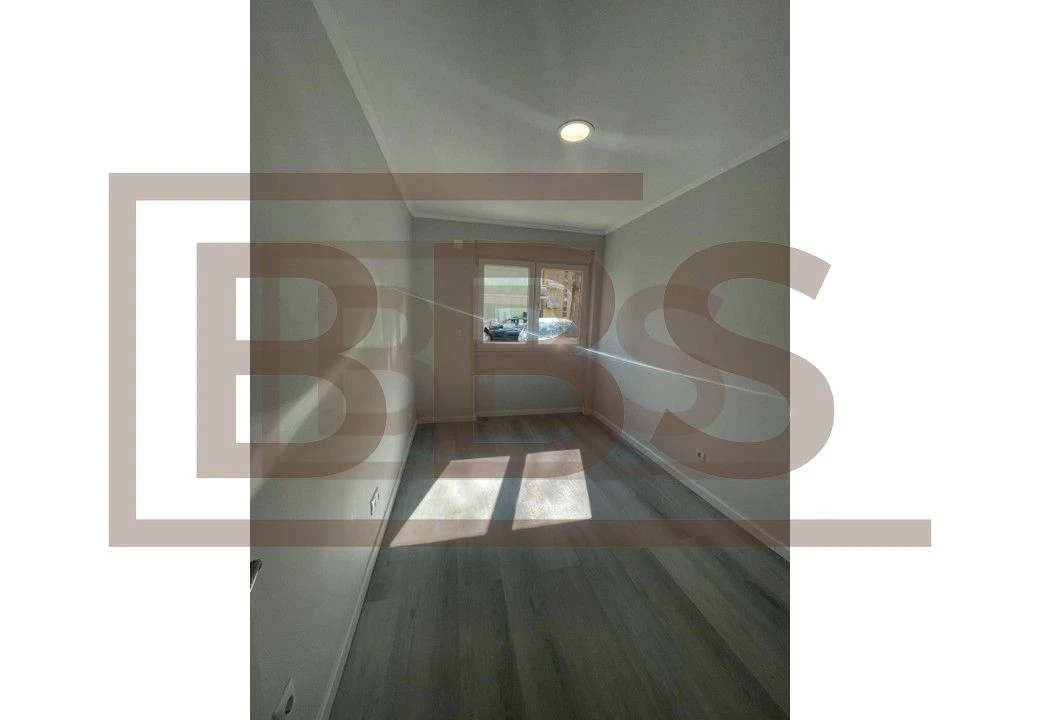 Apartamento T2 para Venda em Benfica Foto 27