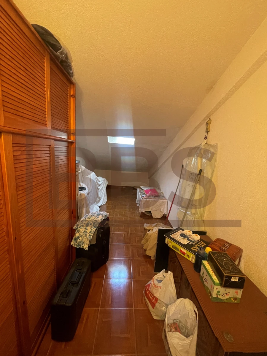 Apartamento T2 para Venda em Agualva e Mira-Sintra Foto 12
