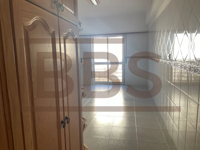 Apartamento T2 para Venda em Agualva e Mira-Sintra Foto 61