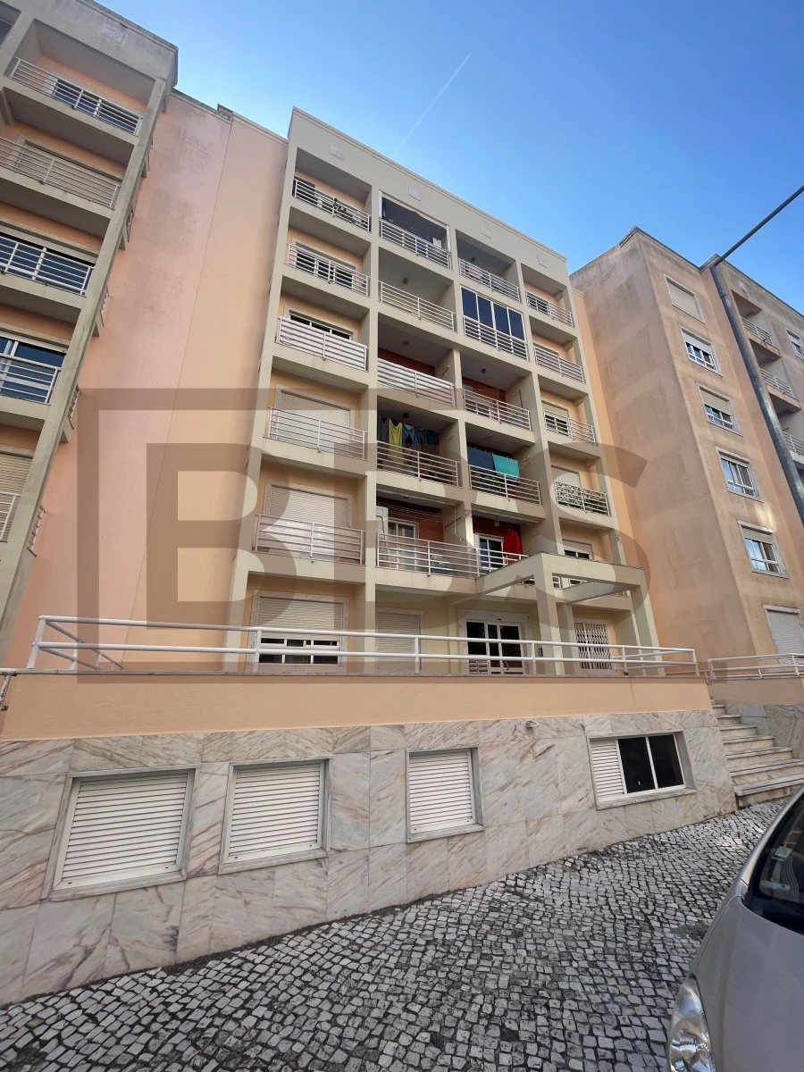Apartamento T2 para Venda em Agualva e Mira-Sintra Foto 89