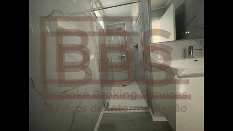 Apartamento T2 para Venda em Oeiras e São Julião da Barra, Paço de Arcos e Caxias