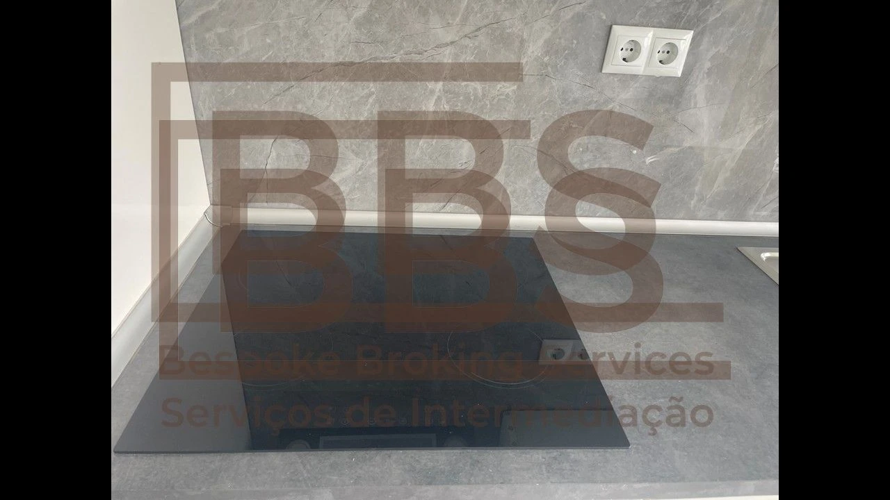 Apartamento T2 para Venda em Oeiras e São Julião da Barra, Paço de Arcos e Caxias Foto 24