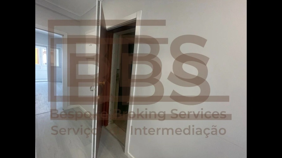 Apartamento T2 para Venda em Oeiras e São Julião da Barra, Paço de Arcos e Caxias Foto 49