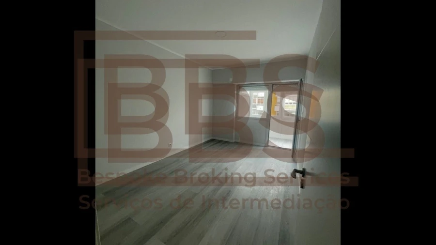 Apartamento T2 para Venda em Oeiras e São Julião da Barra, Paço de Arcos e Caxias Foto 47